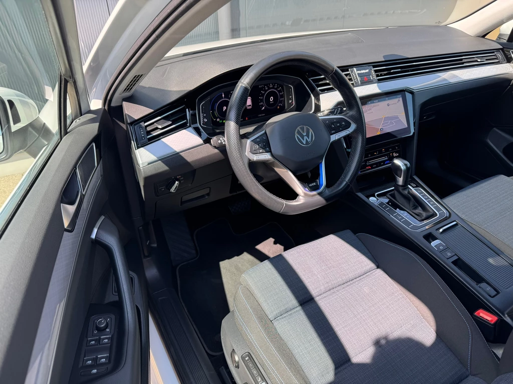Volkswagen Passat – foto 9