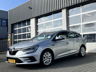 Renault Mégane Estate – thumbnail 1
