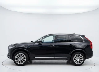 Volvo XC90 – thumbnail 2