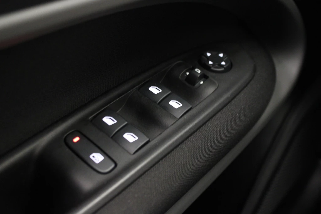 Jeep Avenger – foto 19