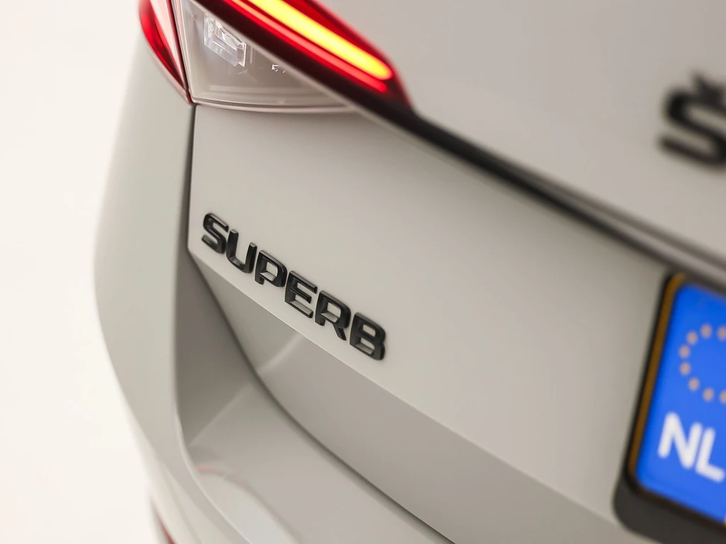 Škoda Superb – foto 34