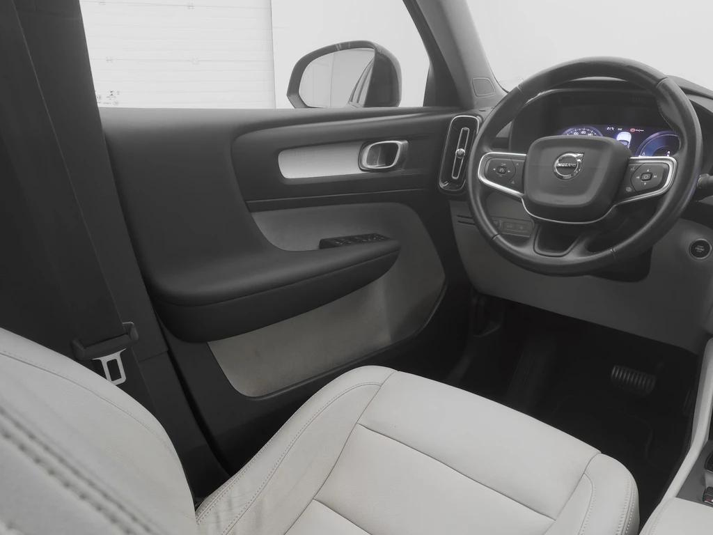 Volvo XC40 – foto 26