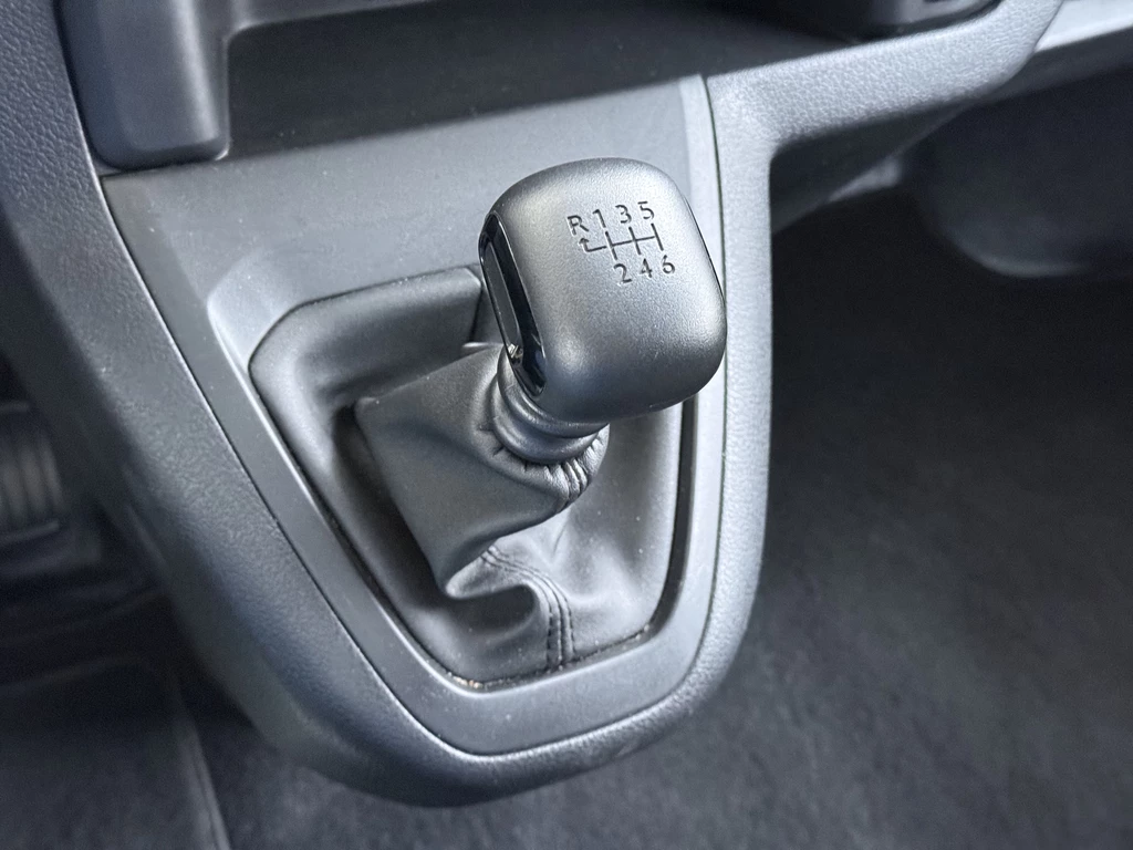 Opel Vivaro – foto 34