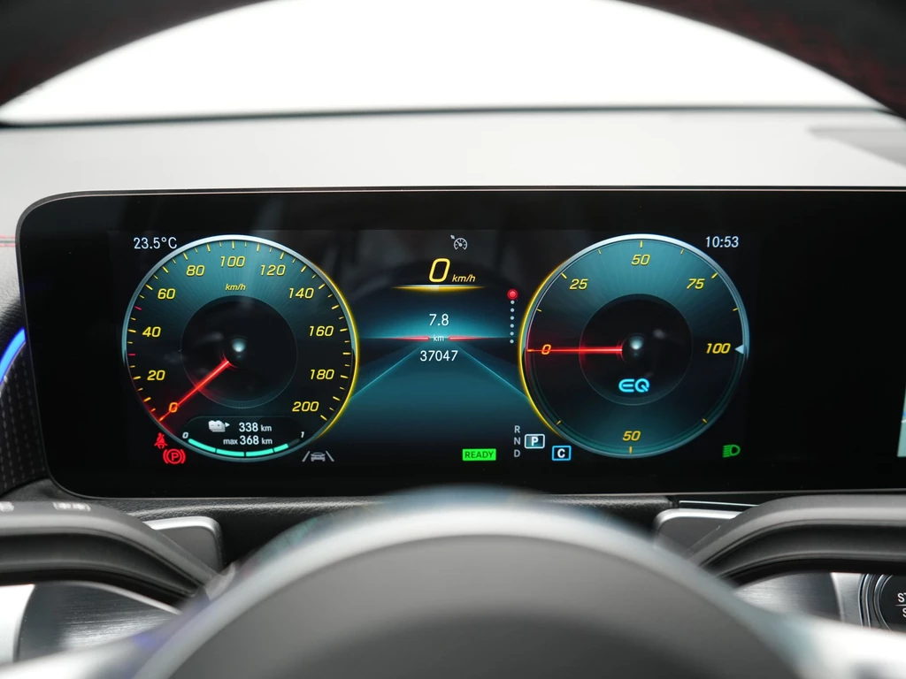 Mercedes-Benz EQB – foto 21