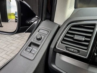 Volkswagen Caravelle – thumbnail 44