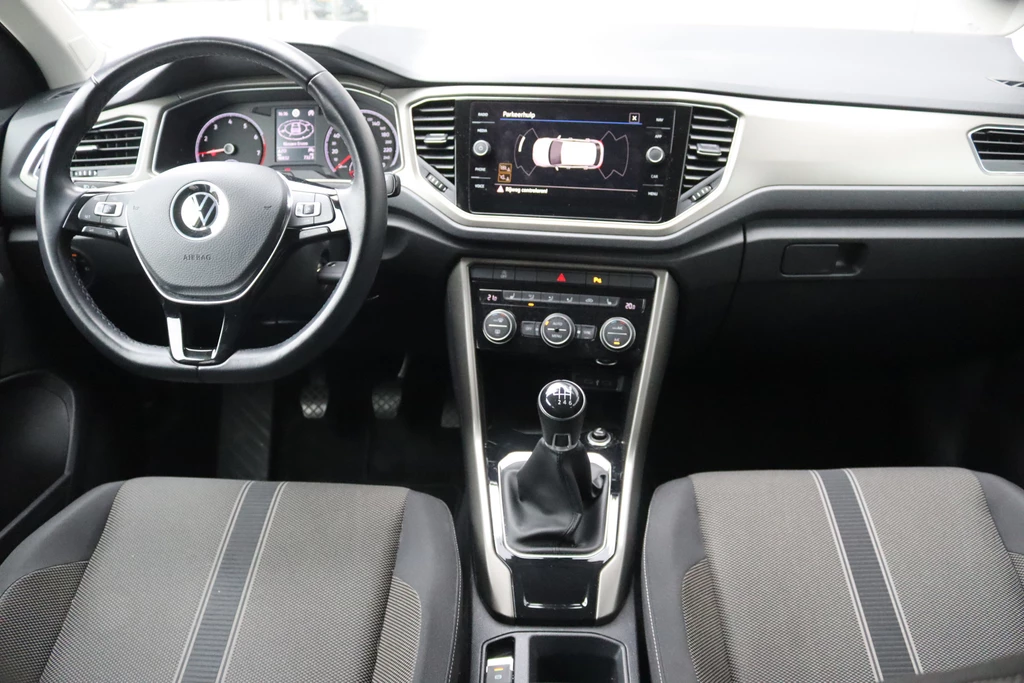 Volkswagen T-Roc – foto 11
