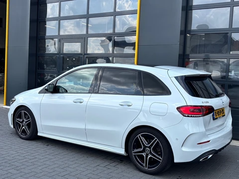 Mercedes-Benz B-Klasse 200 Business Solution AMG Panorama Memory