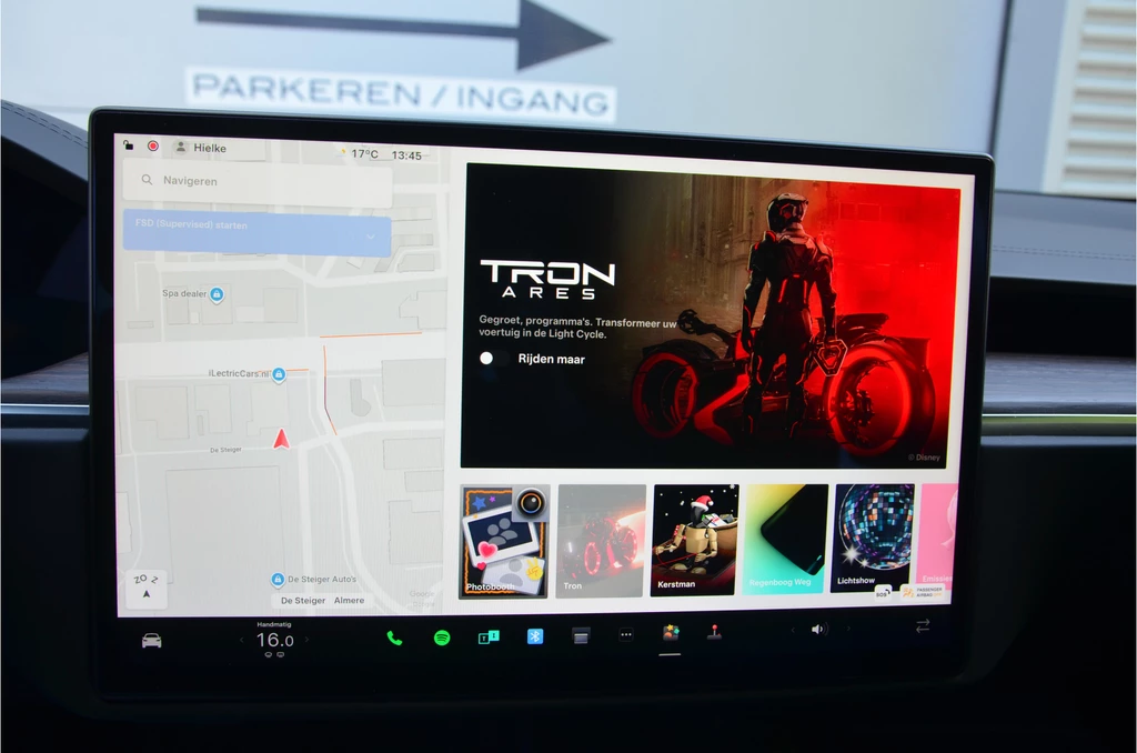 Tesla Model X – foto 31