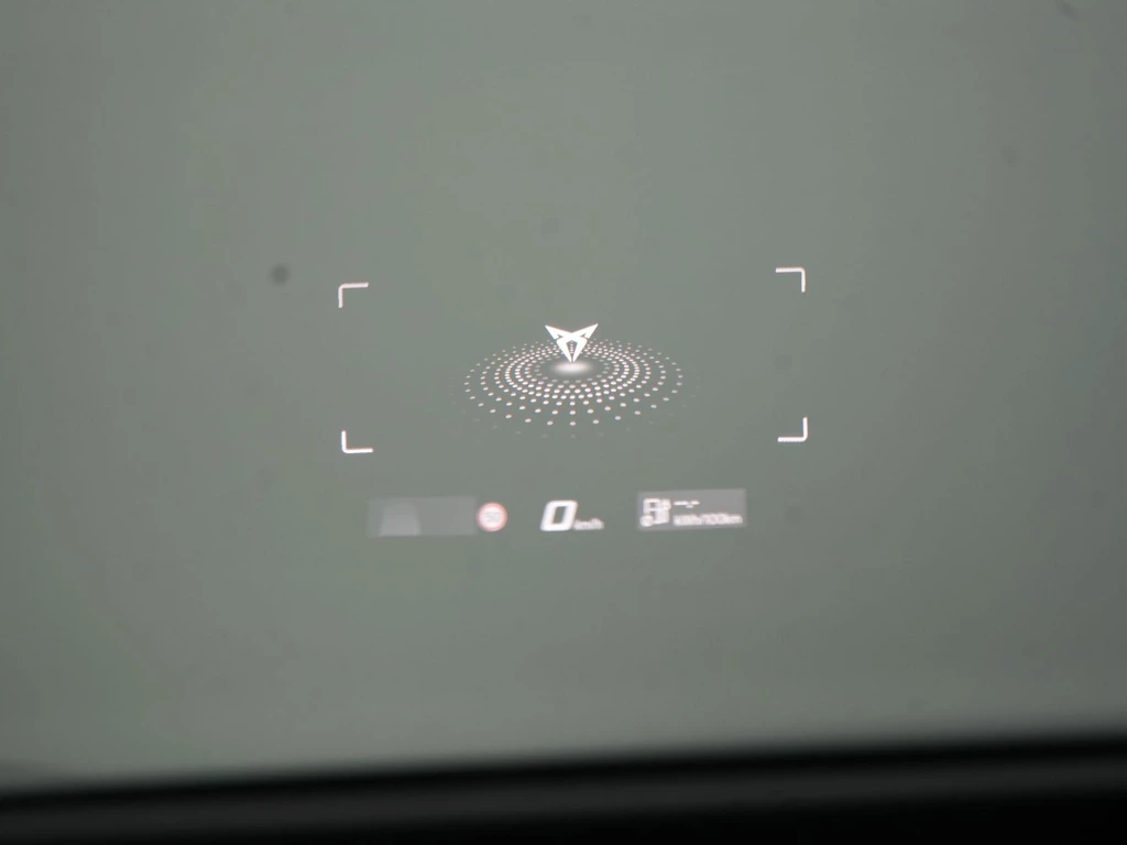 CUPRA Tavascan – foto 15