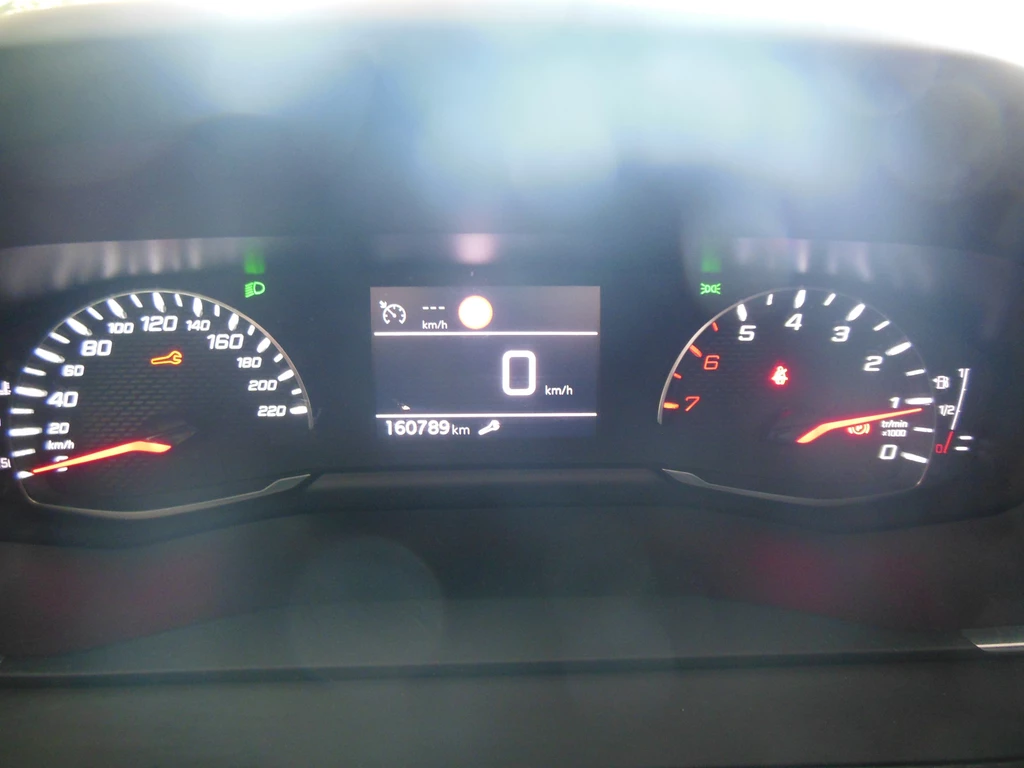 Peugeot 208 – foto 16