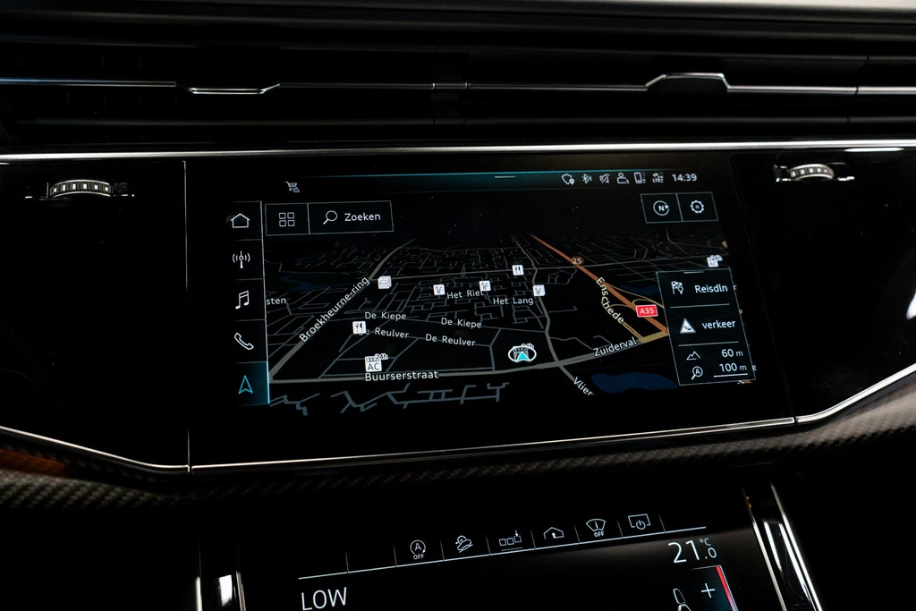 Audi RSQ8 – foto 39