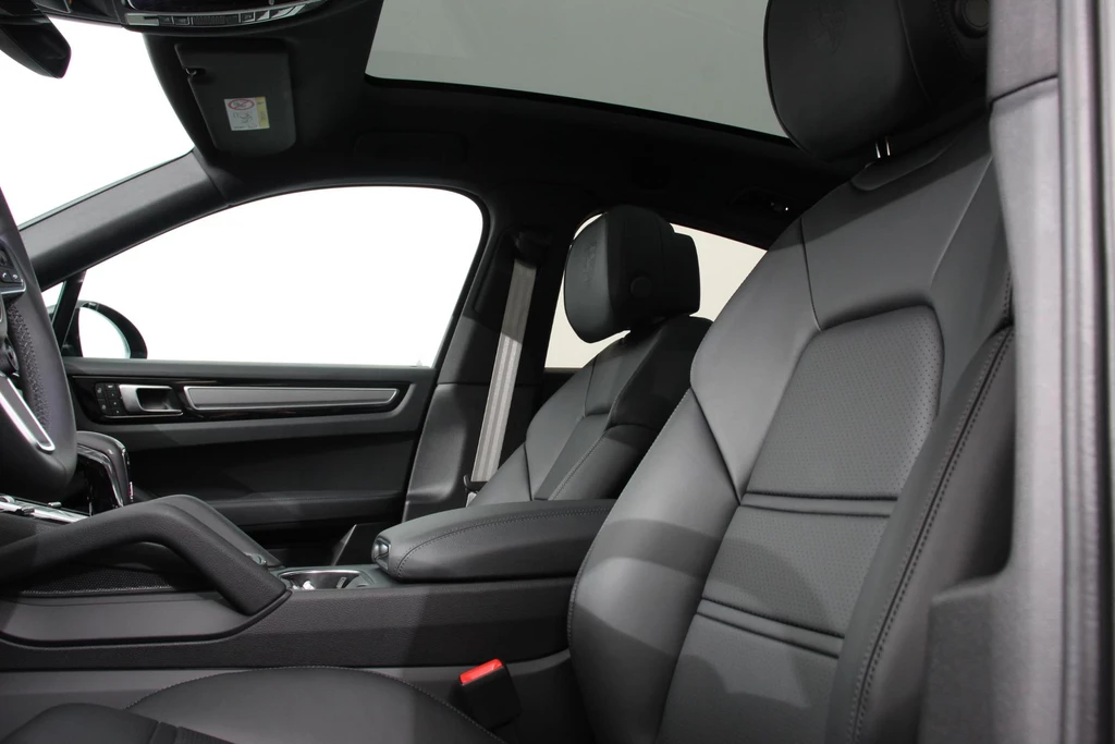 Porsche Cayenne – foto 12