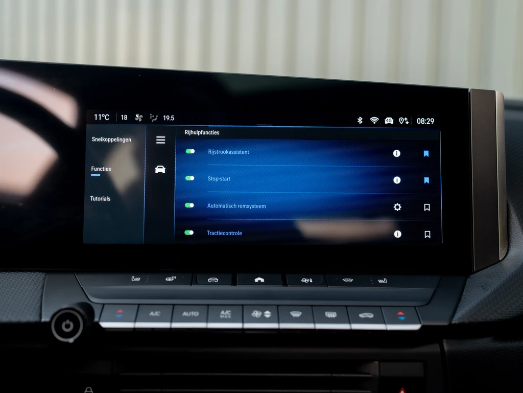 Opel Astra – foto 51