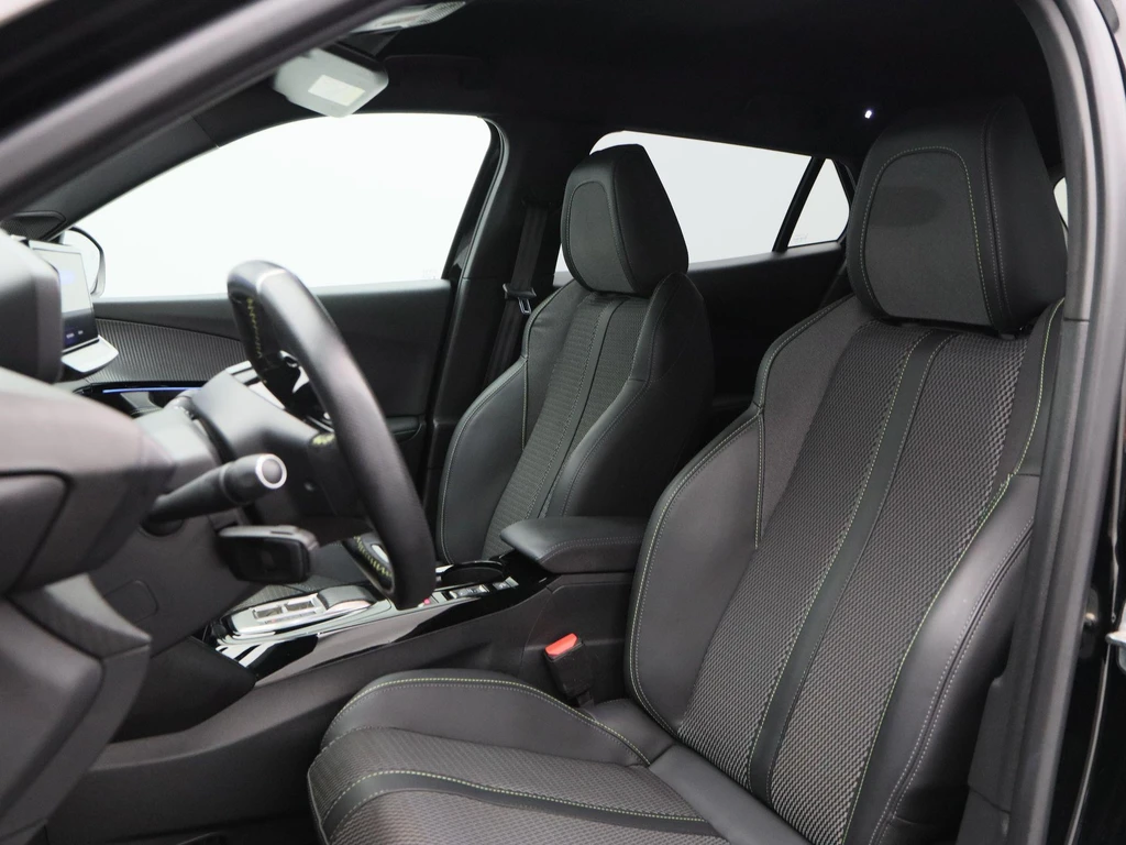 Peugeot e-2008 – foto 20
