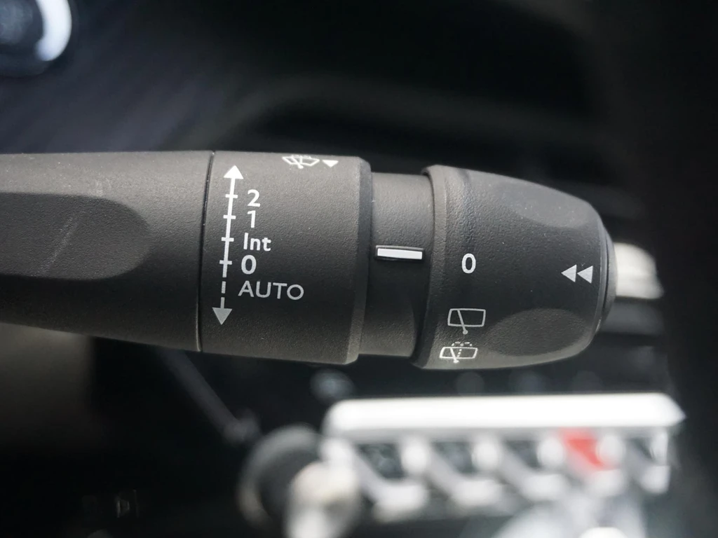 Peugeot 208 – foto 20