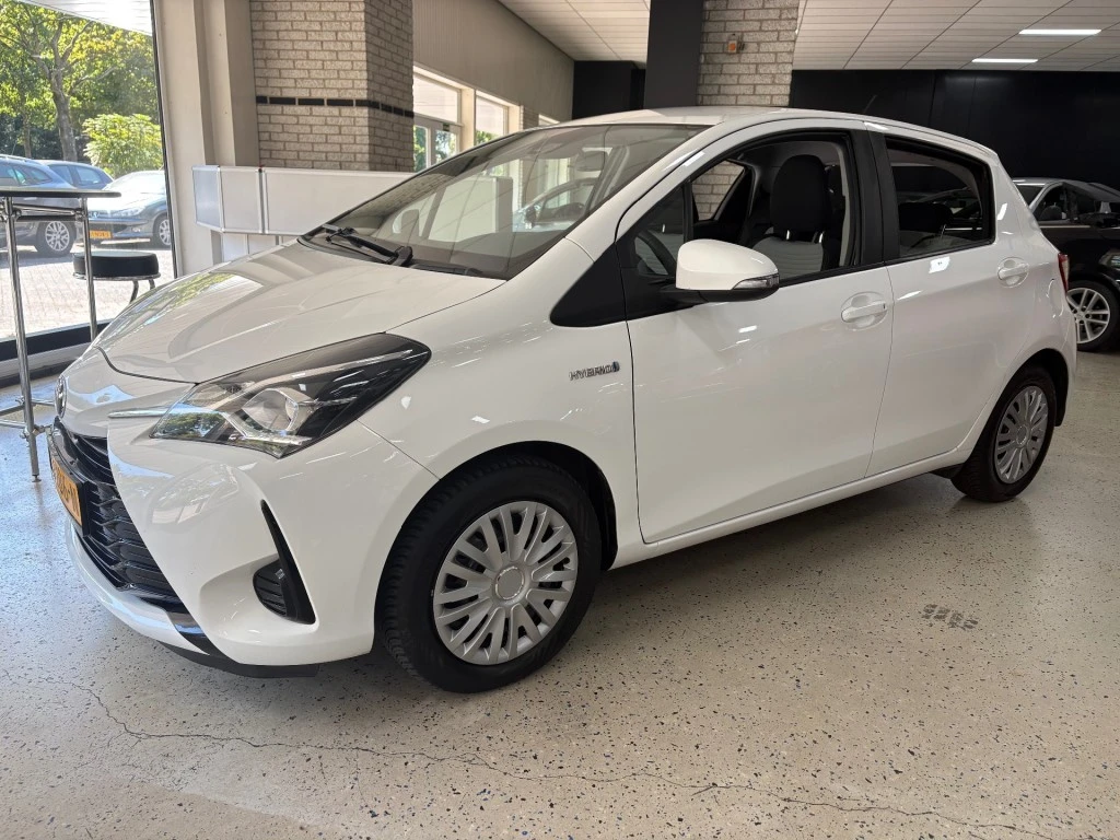 Toyota Yaris – foto 2
