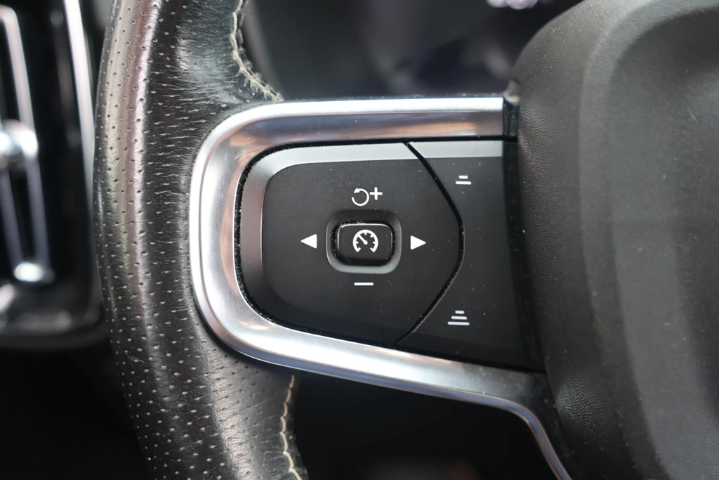 Volvo XC40 – foto 31