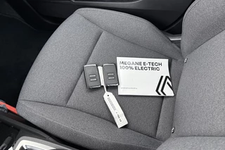 Renault Megane E-Tech – thumbnail 22
