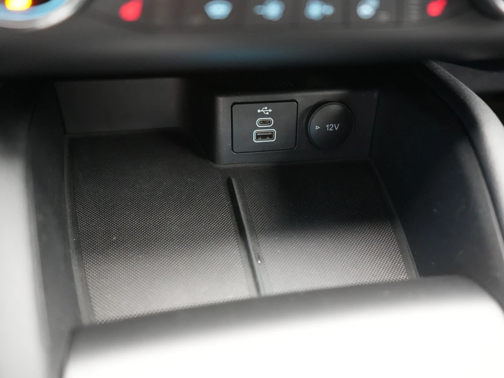 Ford Kuga – foto 37