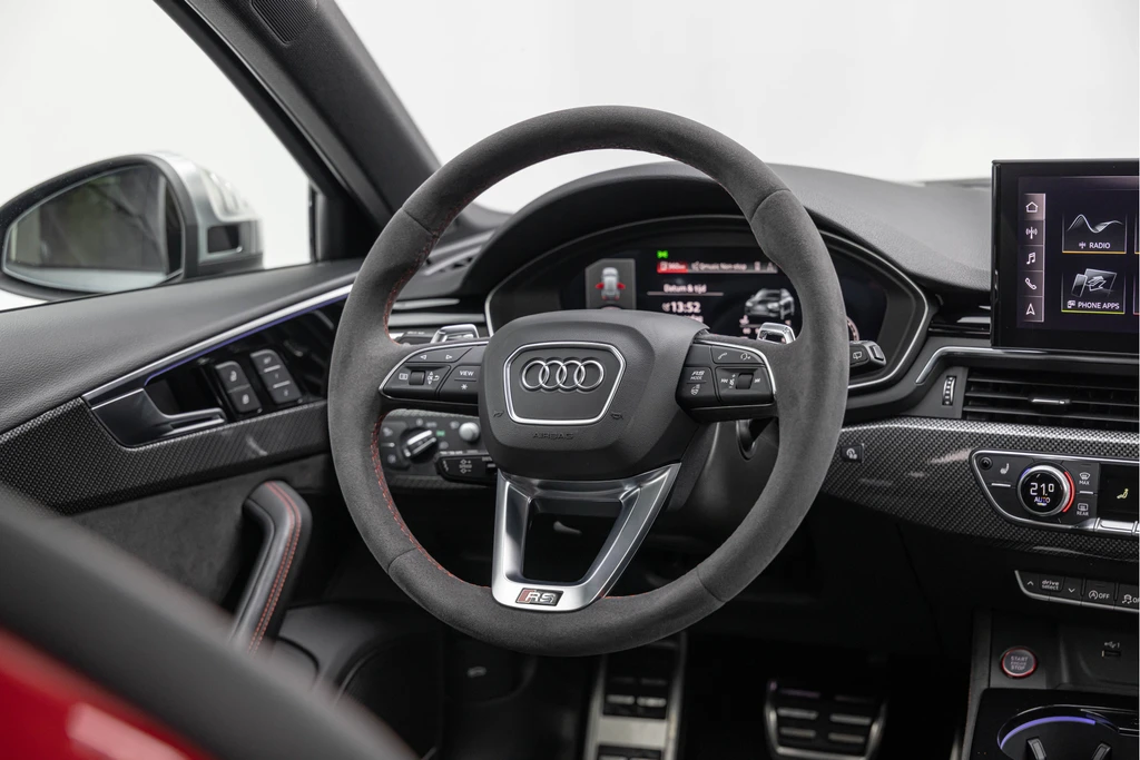 Audi RS4 – foto 25
