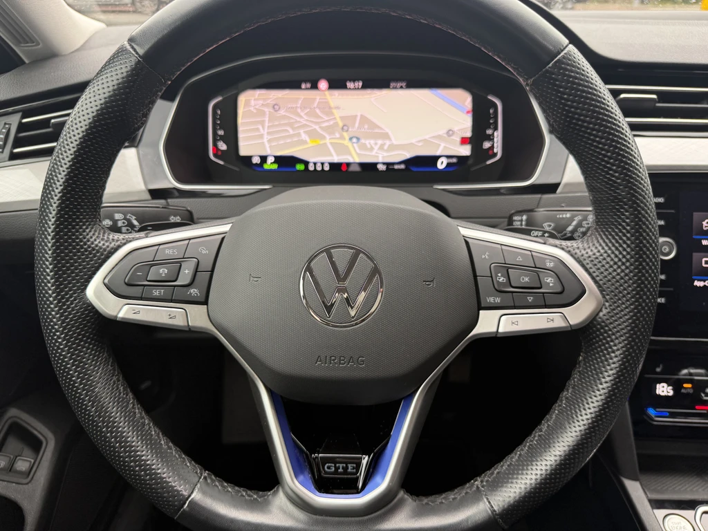 Volkswagen Passat – foto 23