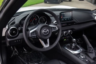 Mazda MX-5 – thumbnail 5