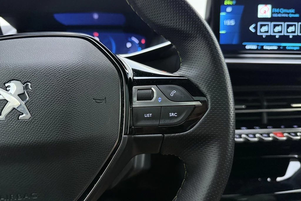 Peugeot e-2008 – foto 21