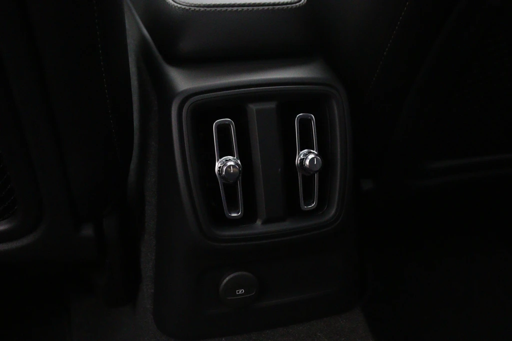 Volvo XC40 – foto 39