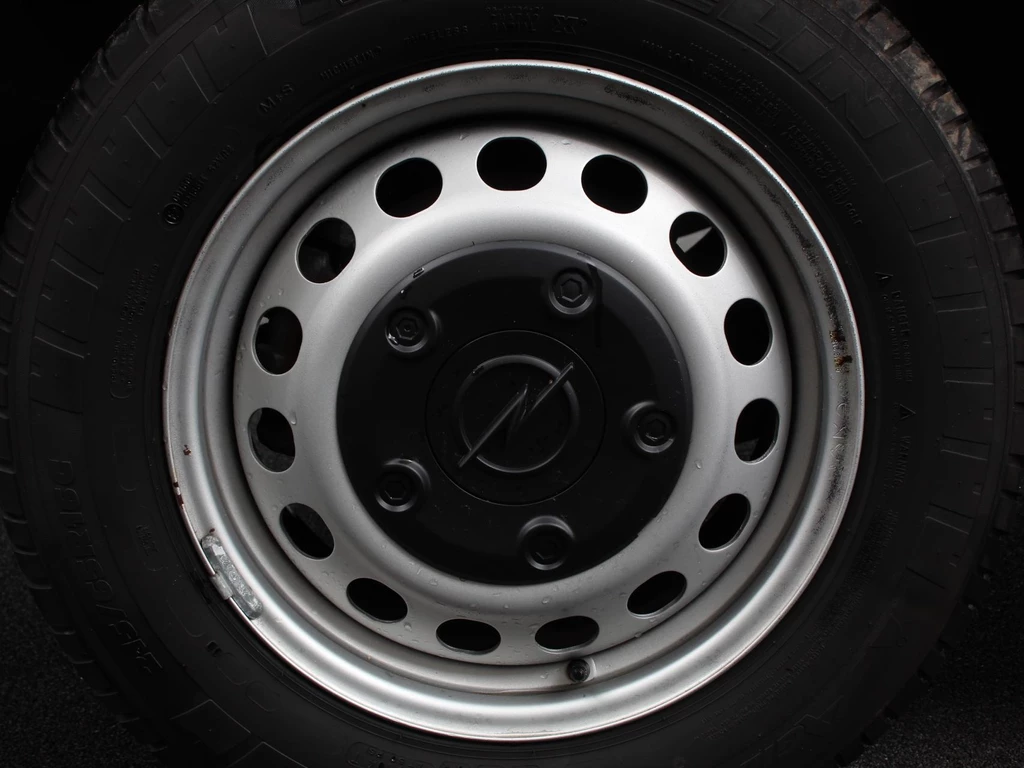 Opel Vivaro – foto 32