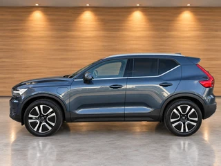 Volvo XC40 – thumbnail 2