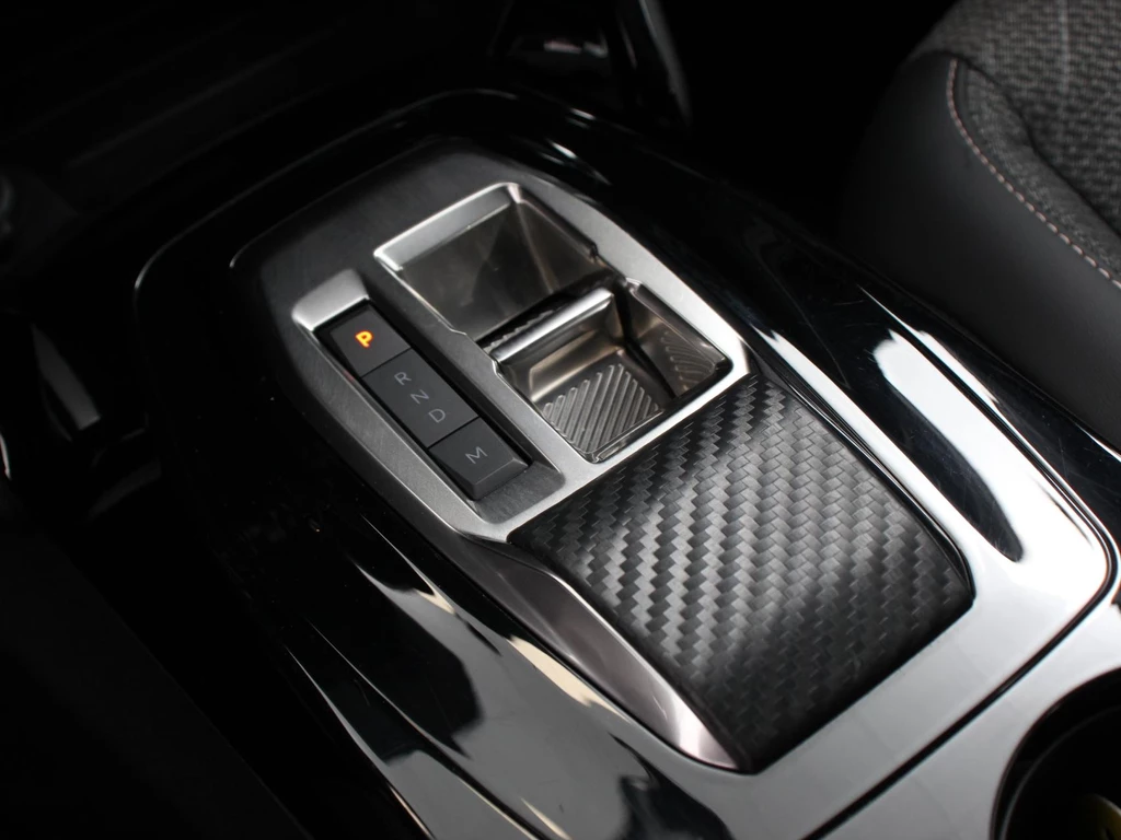 Peugeot 208 – foto 22