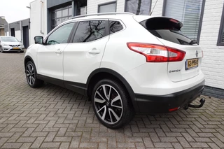Nissan QASHQAI – thumbnail 4