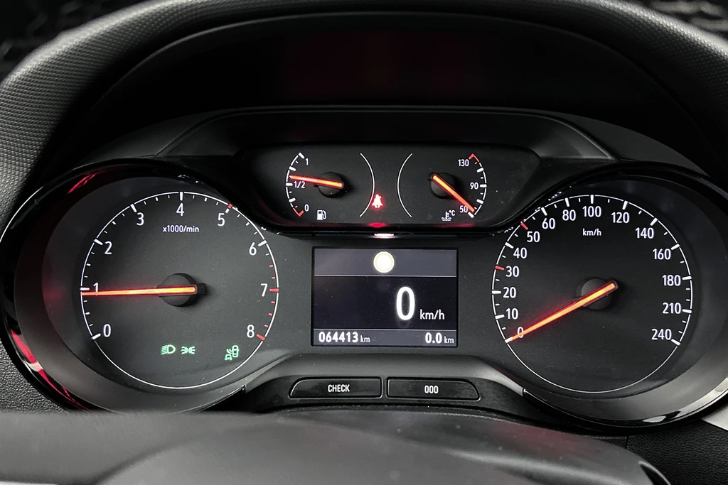 Opel Crossland X – foto 12
