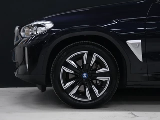 BMW iX3 – thumbnail 7