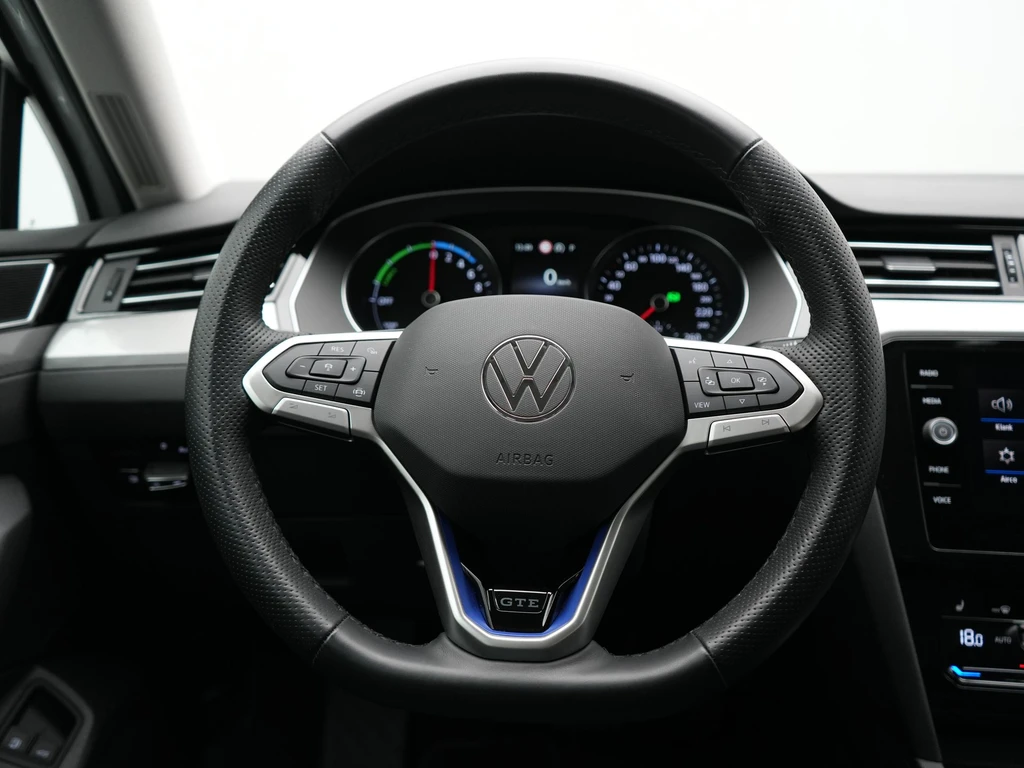 Volkswagen Passat – foto 26