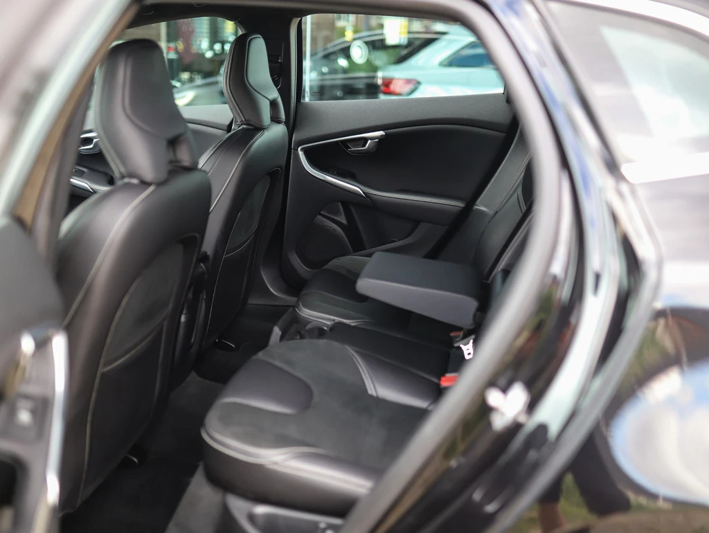 Volvo V40 – foto 23