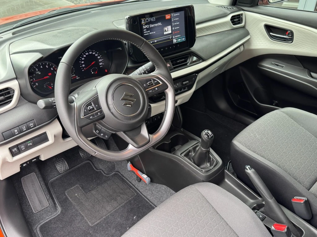 Suzuki Swift – foto 14