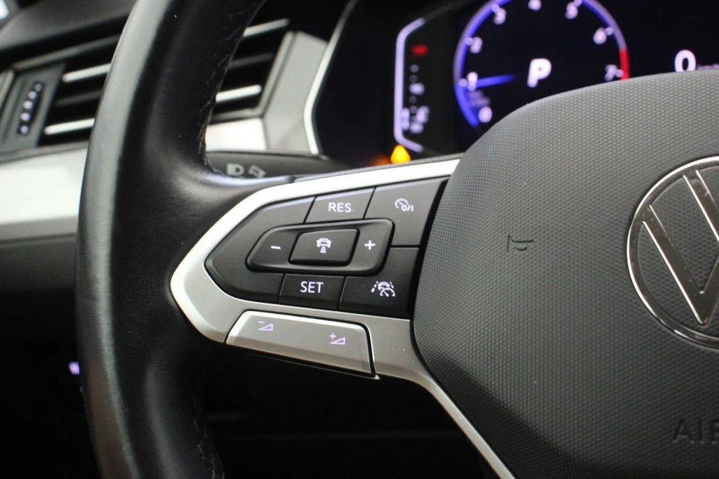 Volkswagen Passat – foto 22
