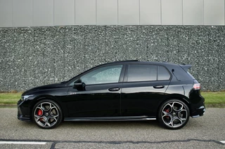Volkswagen Golf – thumbnail 2