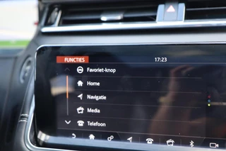 Land Rover Range Rover Velar – thumbnail 74