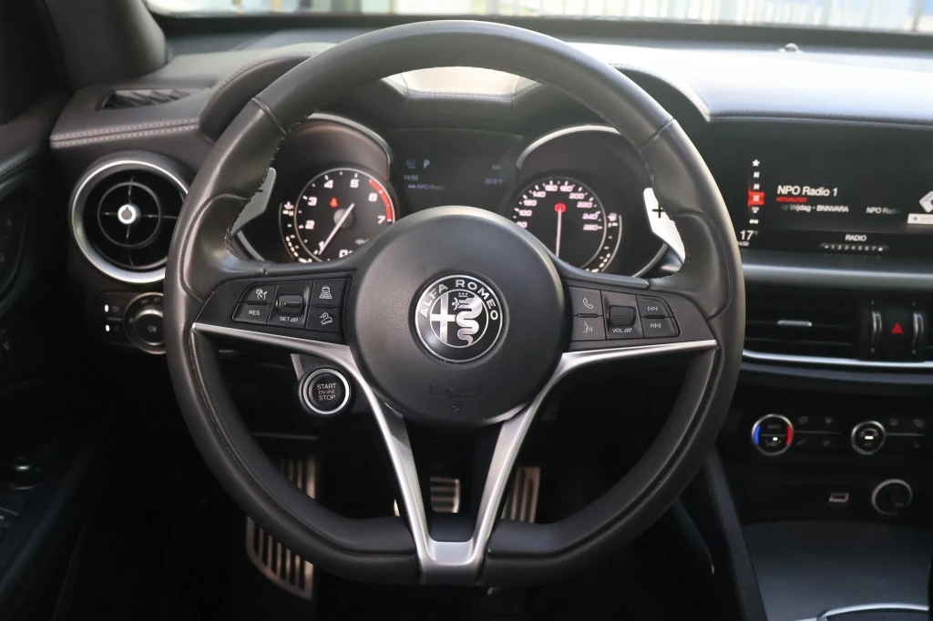 Alfa Romeo Stelvio – foto 17