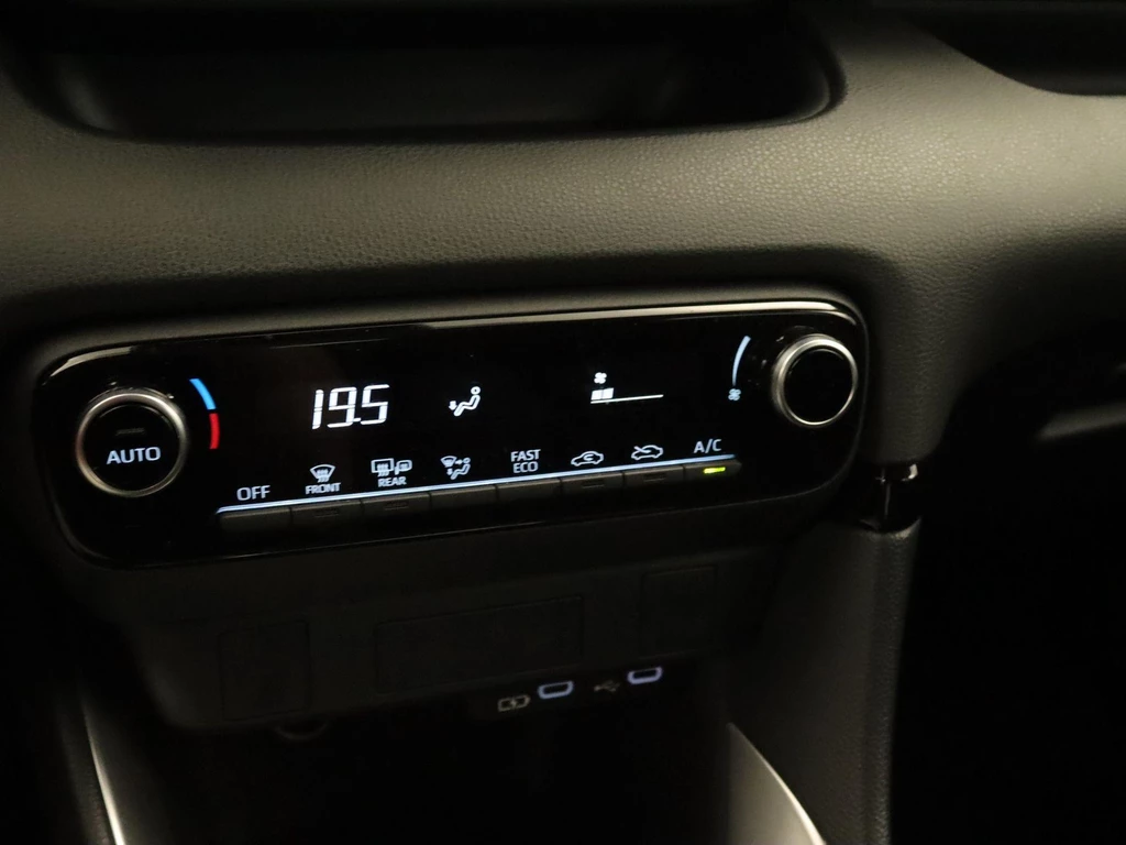 Toyota Yaris – foto 25
