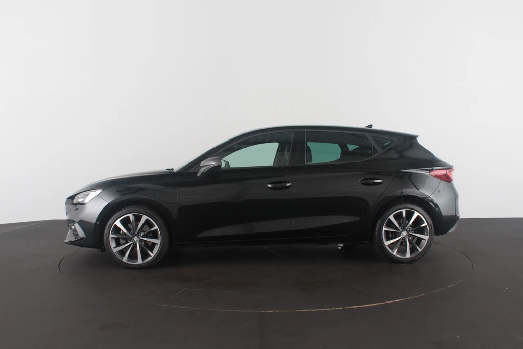 SEAT Leon – foto 4