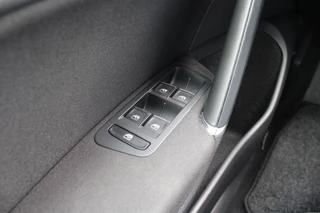 Volkswagen Golf – thumbnail 19
