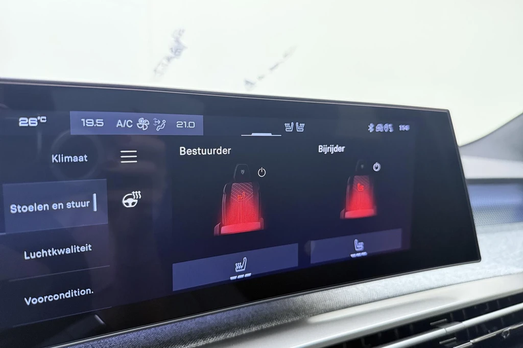 Peugeot e-3008 – foto 38