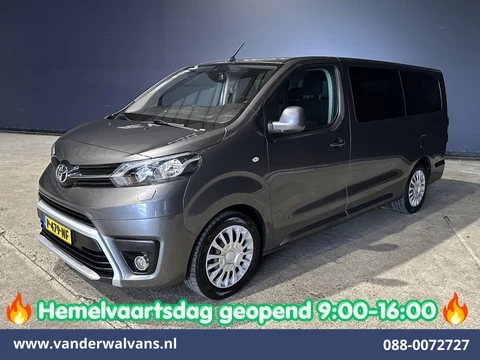 Toyota ProAce Shuttle 1.5 D-4D 120pk L3H1 XL 9 Zits Personenbus Euro6 Airco | Navigatie | Camera | Apple Carplay Cruisecontrol, Android Auto, Parkeersensoren, Bijrijdersbank