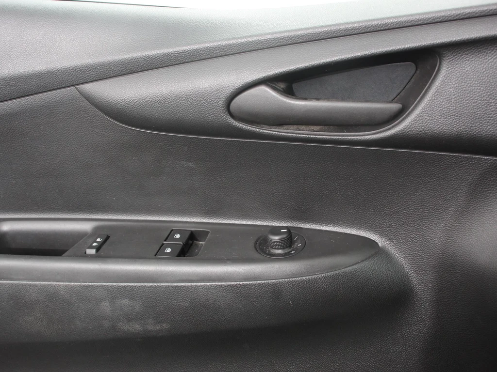 Opel KARL – foto 11