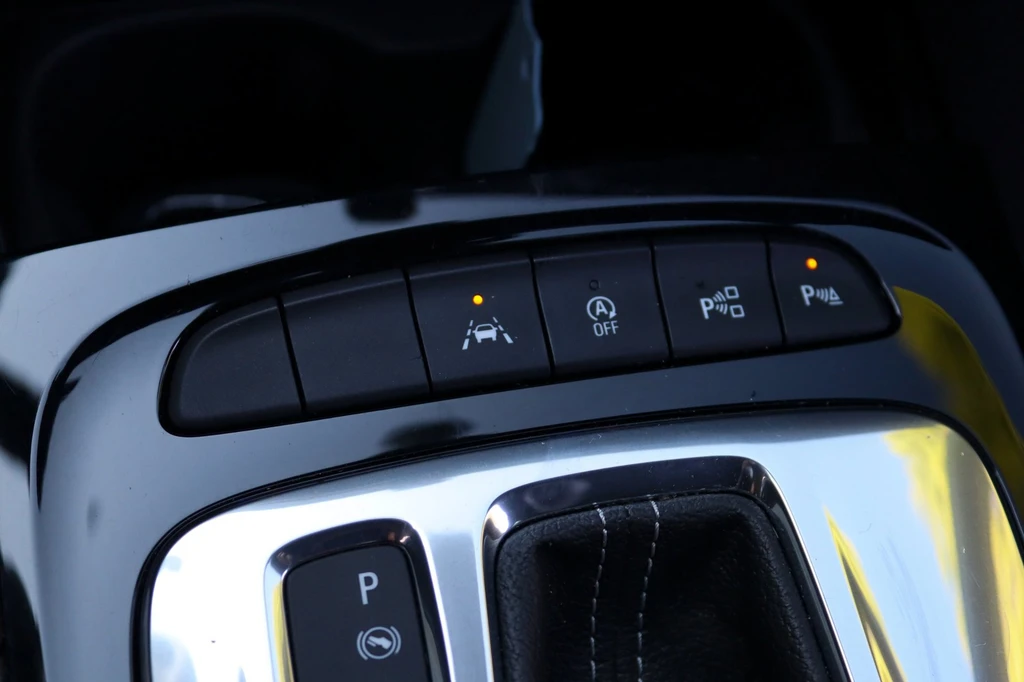 Opel Insignia – foto 26