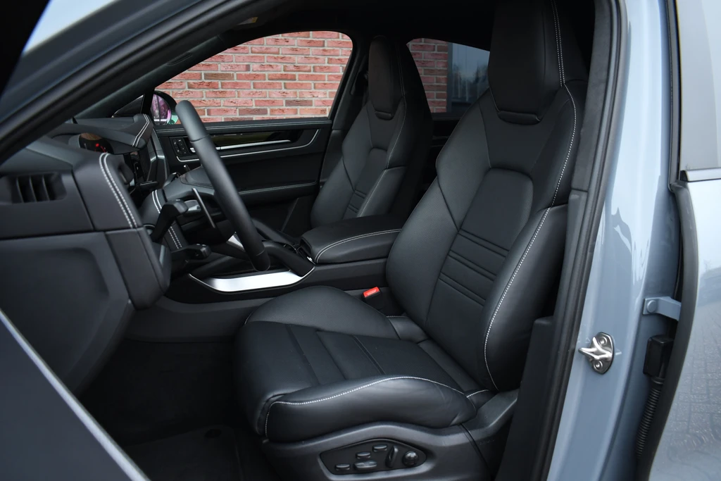 Porsche Cayenne – foto 26