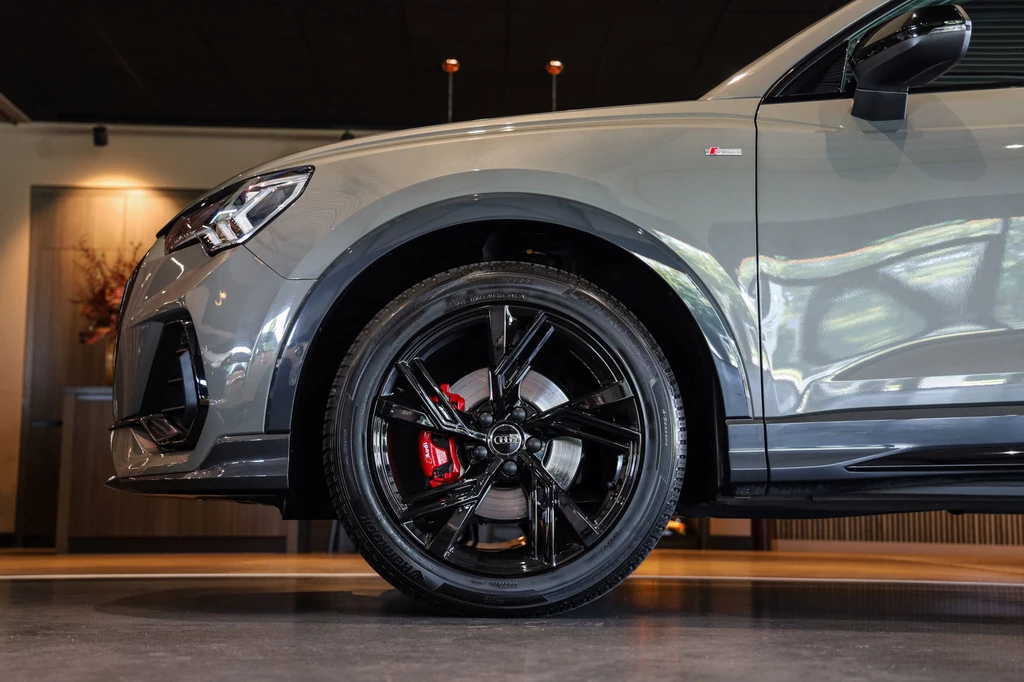Audi Q3 – foto 18